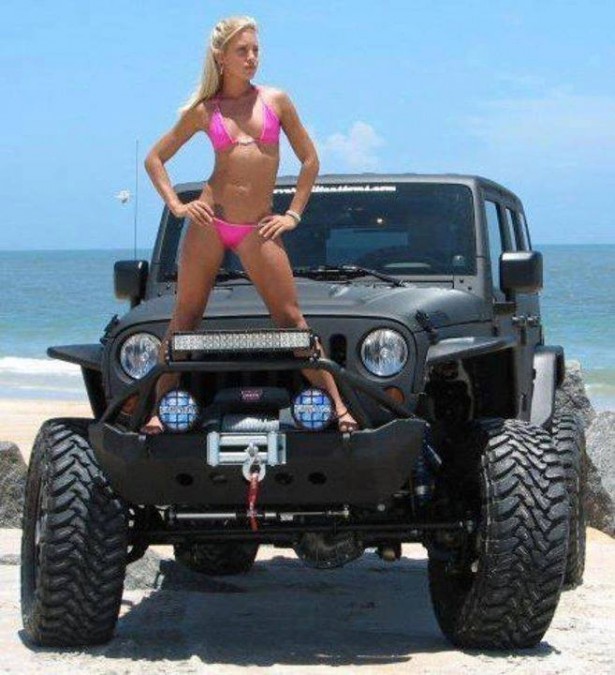 Jeep Girls and their Transportation Offroad-Zone Dubai  got jeep