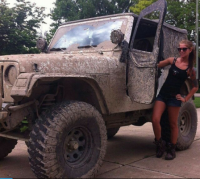 Photos of hot Jeep girls  theCHIVE  Jeep girls  Jeep Jeep …