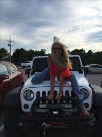 Jeep Women Woman Chic Chics JeepLife JeepWrangler JeepChics …