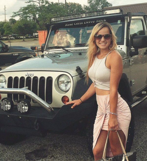 Dirty hot Jeep chicks are back 58 Photos  HOT WOMEN  4X4 JEEPS …