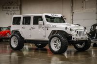 HEMI-Toting 2013 Jeep Wrangler Looks Ready for a Truly Unlimited …